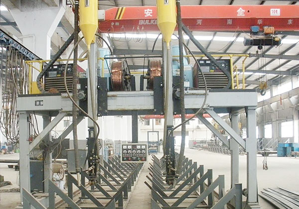 LMZ-1500龍門焊機