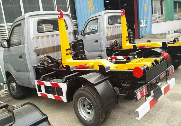 515004 HLC車(chē)廂可卸式垃圾車(chē)