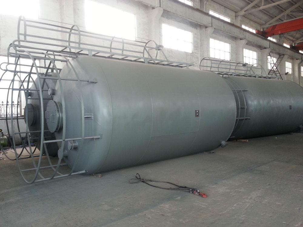 鋼襯塑反應釜的保養(yǎng)方法，如下：